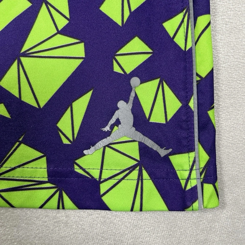 Vintage Air Jordan Basketball Shorts Mens‎ M Beetlejuice AOP  Print Dri-Fit